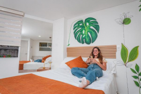 FLORA New & beautiful studio apartment with rooftop